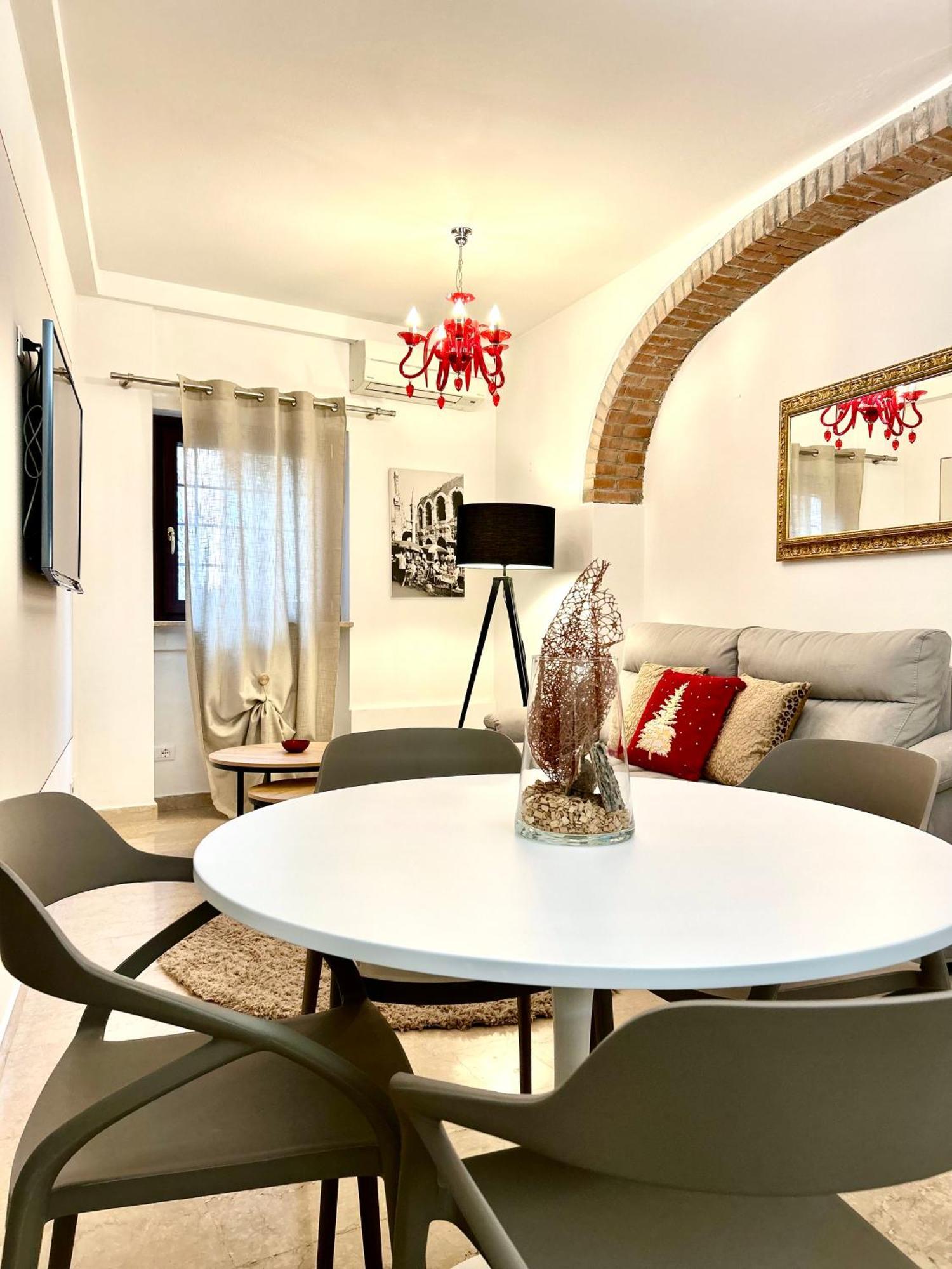 Rosso Suite-free Parking Apartamento Verona