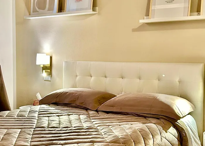 Rosso Verona Suite-Free Parking